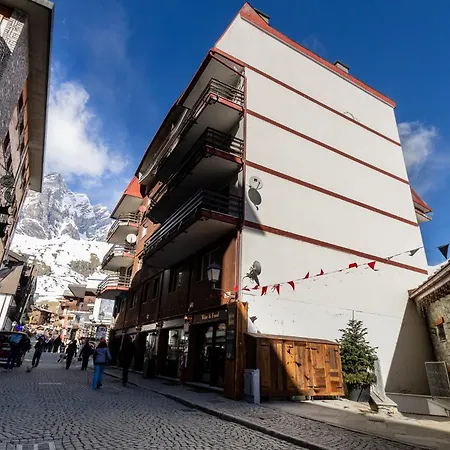 דירה Hellochalet - Friends House ברויל-קרוויניה